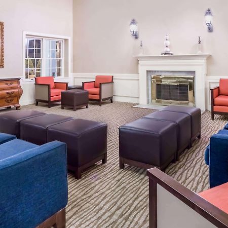 Days Inn By Wyndham Williamsburg Historic Area Экстерьер фото