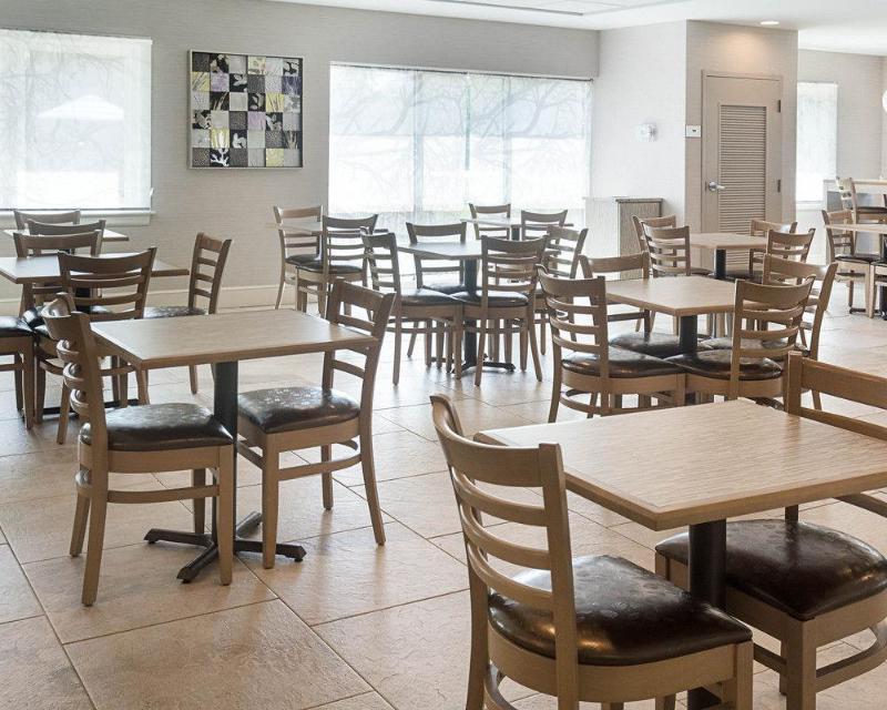 Days Inn By Wyndham Williamsburg Historic Area Экстерьер фото