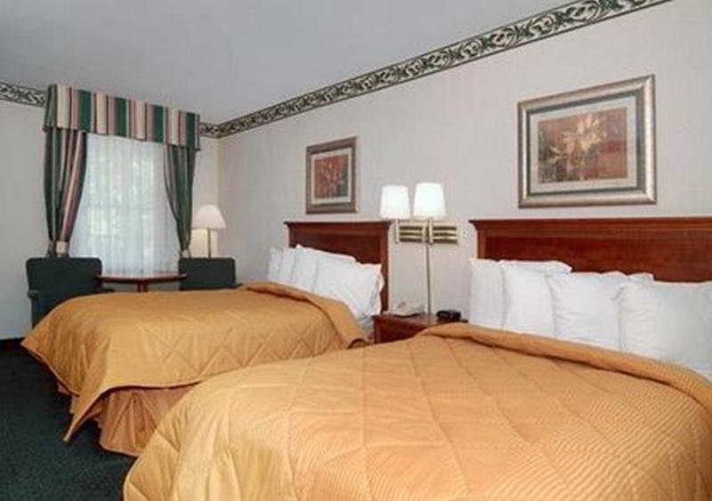Days Inn By Wyndham Williamsburg Historic Area Экстерьер фото